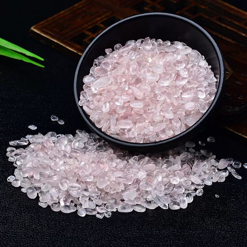 Rose quartz chip stone 20$/kg