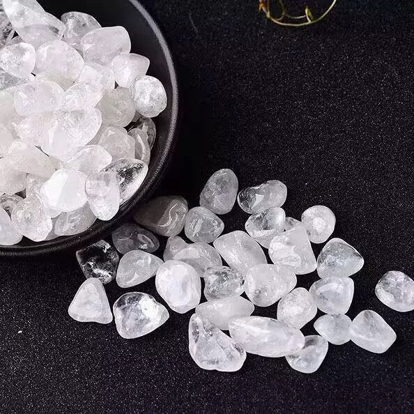 Clear quartz chip stone 30$/kg