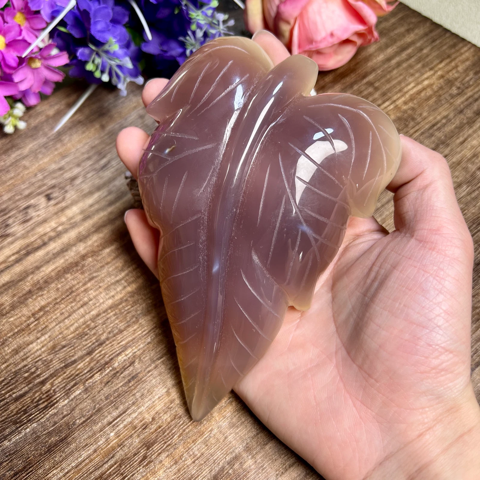 490g Natural Polished Agate Quartz Crystal Hand Carved leaf carving