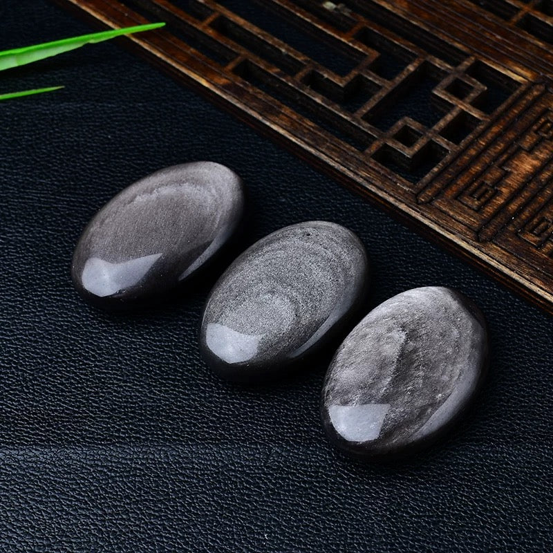 Silver obsidian palm stone 80$/kg
