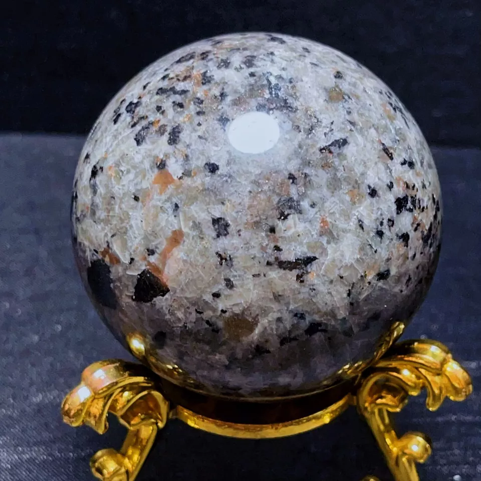 Yooperlite sphere