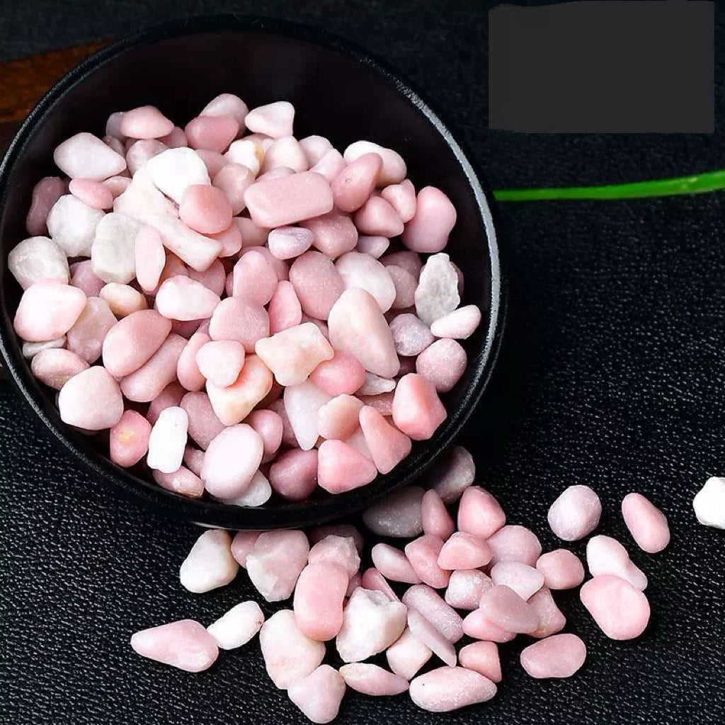 Pink opal chip stone 20$/kg