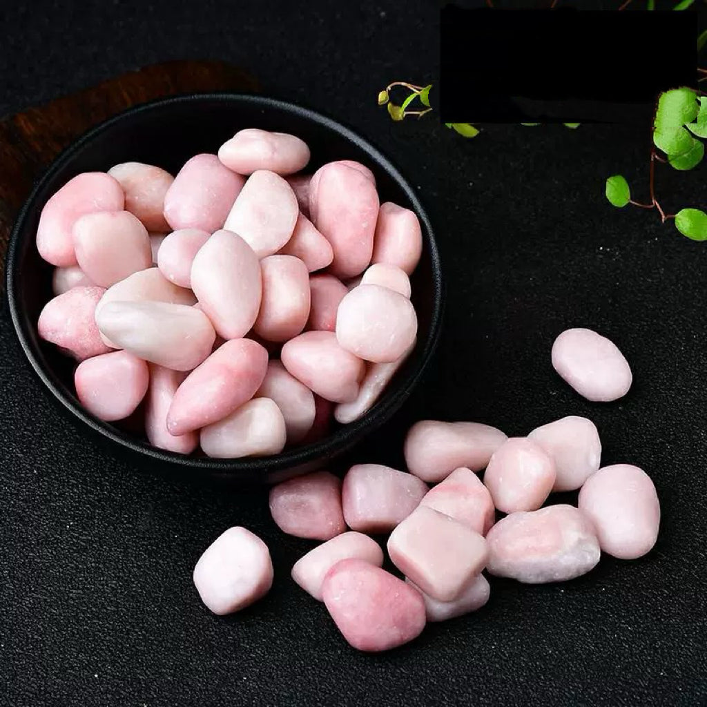 Pink opal chip stone 20$/kg