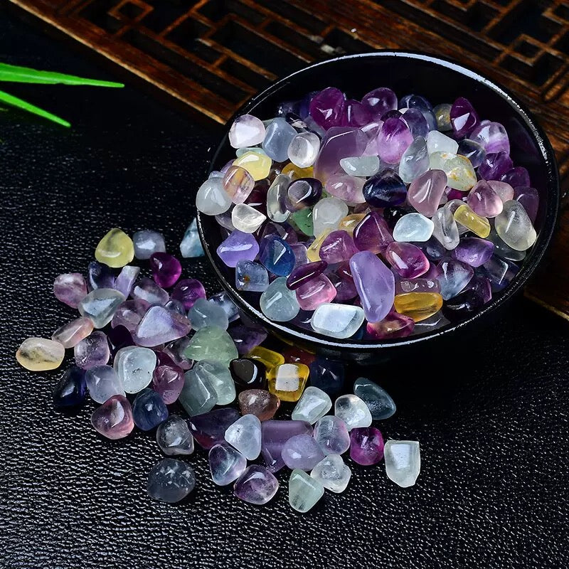 Rainbow fluorite chip stone 30$/kg