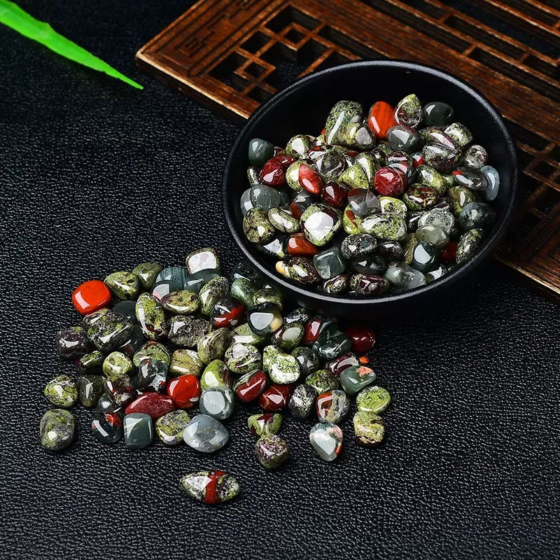 Dragon blood stone chip stone 30$/kg