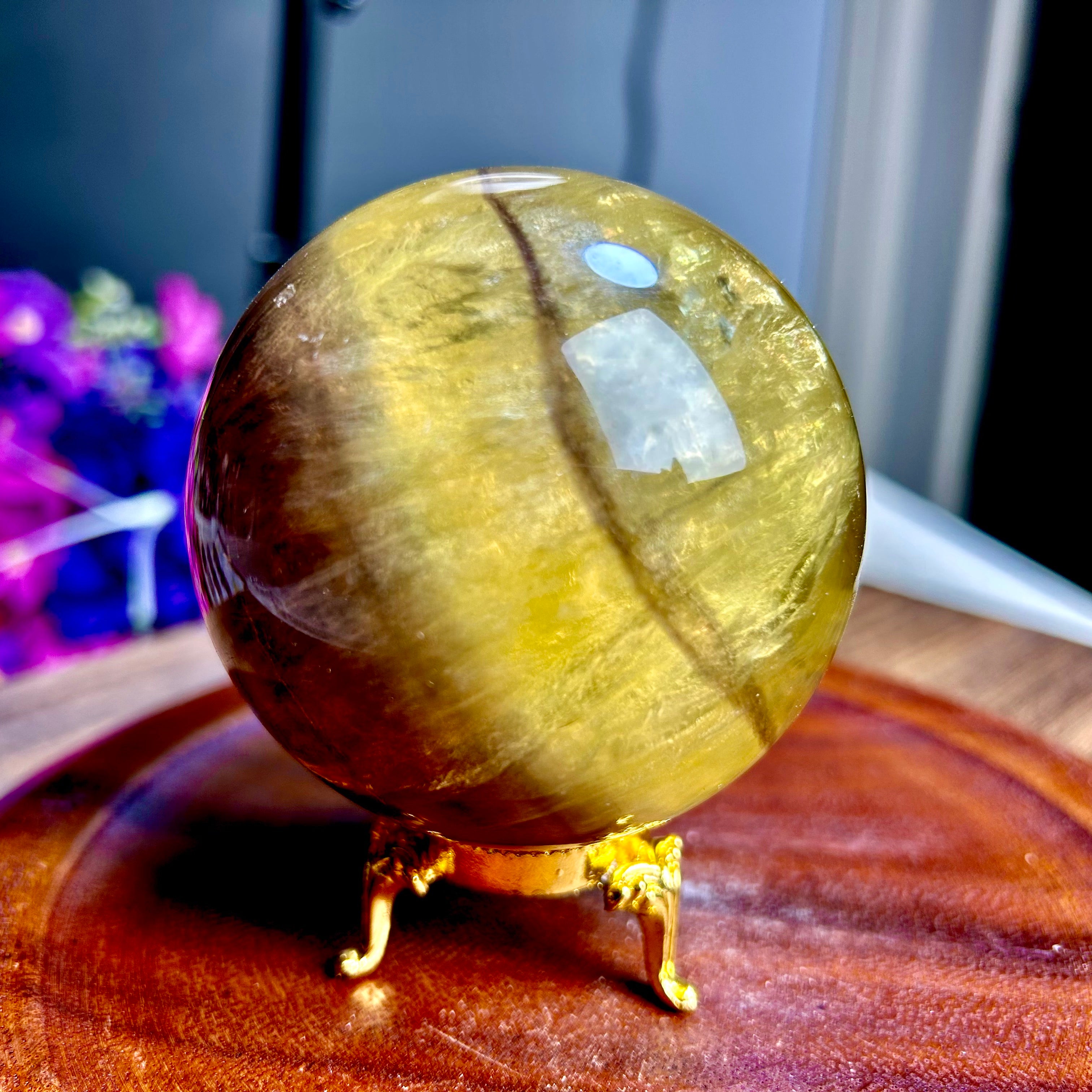 Brown fluorite sphere