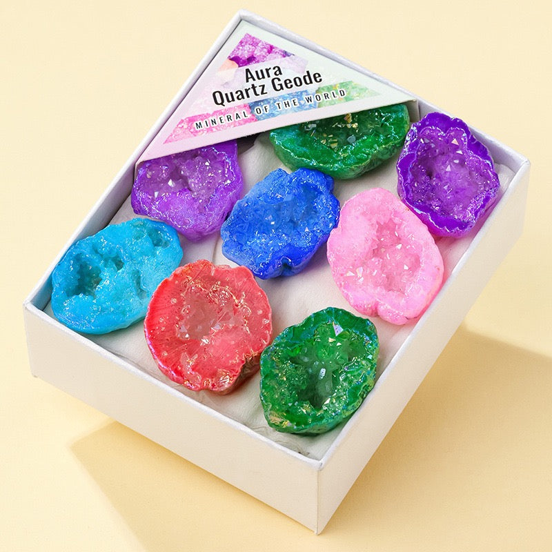 Raw mineral gift box