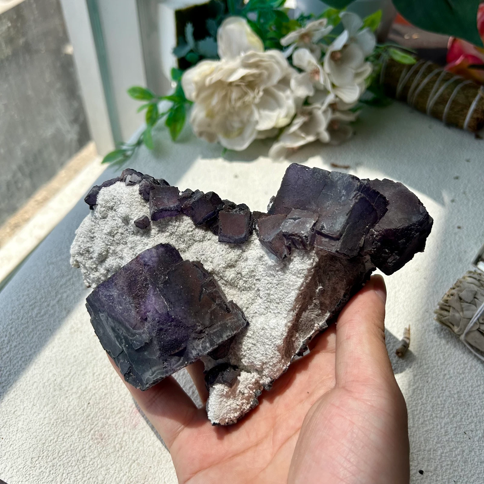 725g Natural purple cubic fluorite Mineral Specimen Display Inner Mongolia
