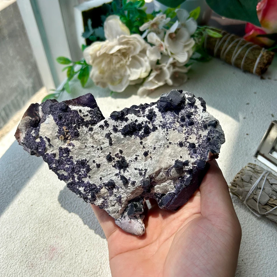 725g Natural purple cubic fluorite Mineral Specimen Display Inner Mongolia